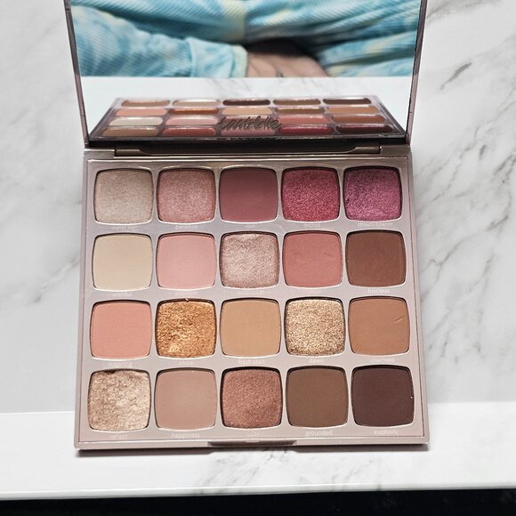 tarte tartelette JUICY Palette (20 Shades) - Picture 2 of 10